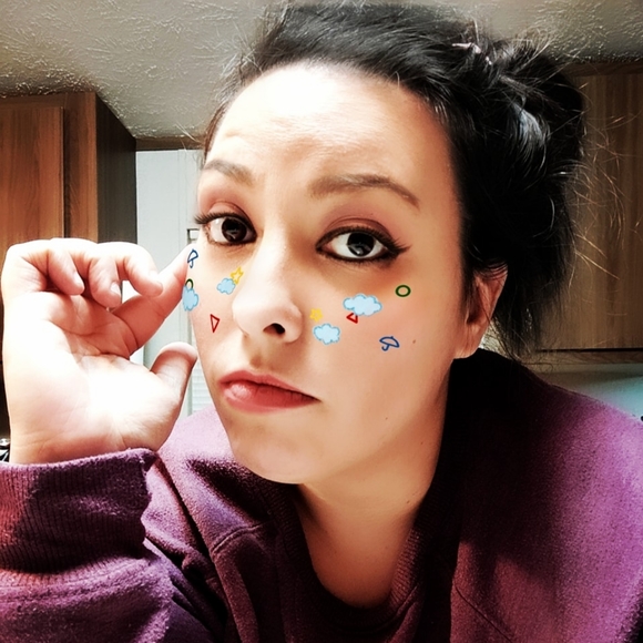 Meet your Posher, Amber - Picture 2 of 2